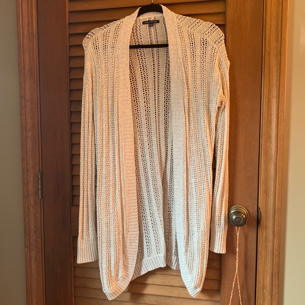 american eagle cream cardigan